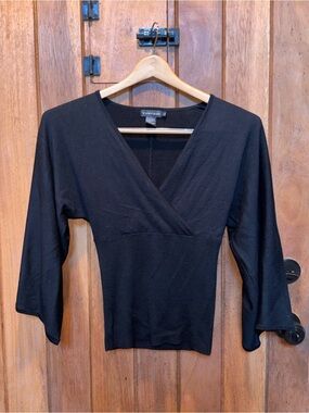 Rampage Black V-Neck Wrap Knit/Sweater Top with Three-Quarter Sleeves